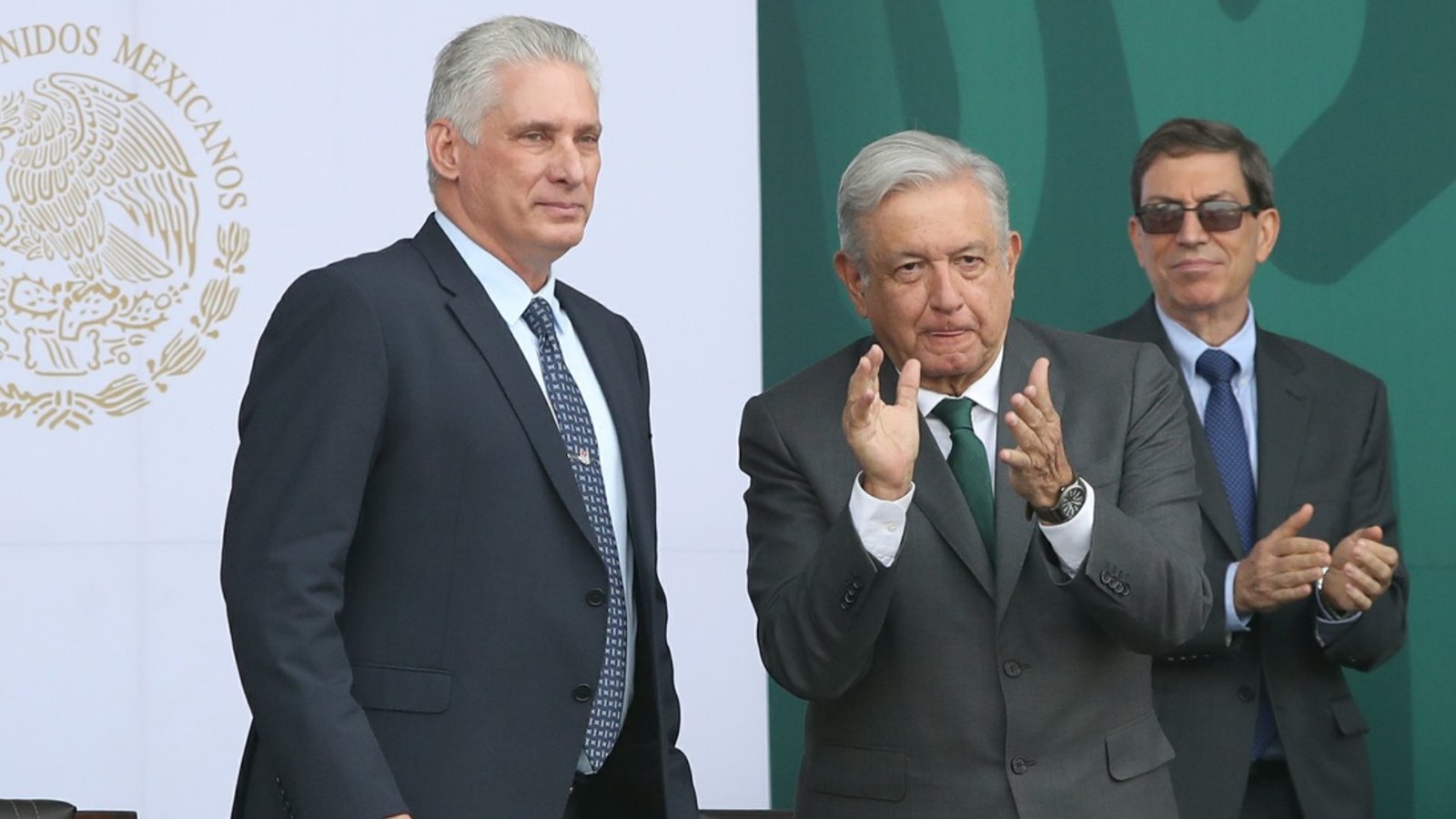 Crisis en el abasto de medicamentos en México: contratos millonarios a empresas cubanas con incumplimientos significativos
